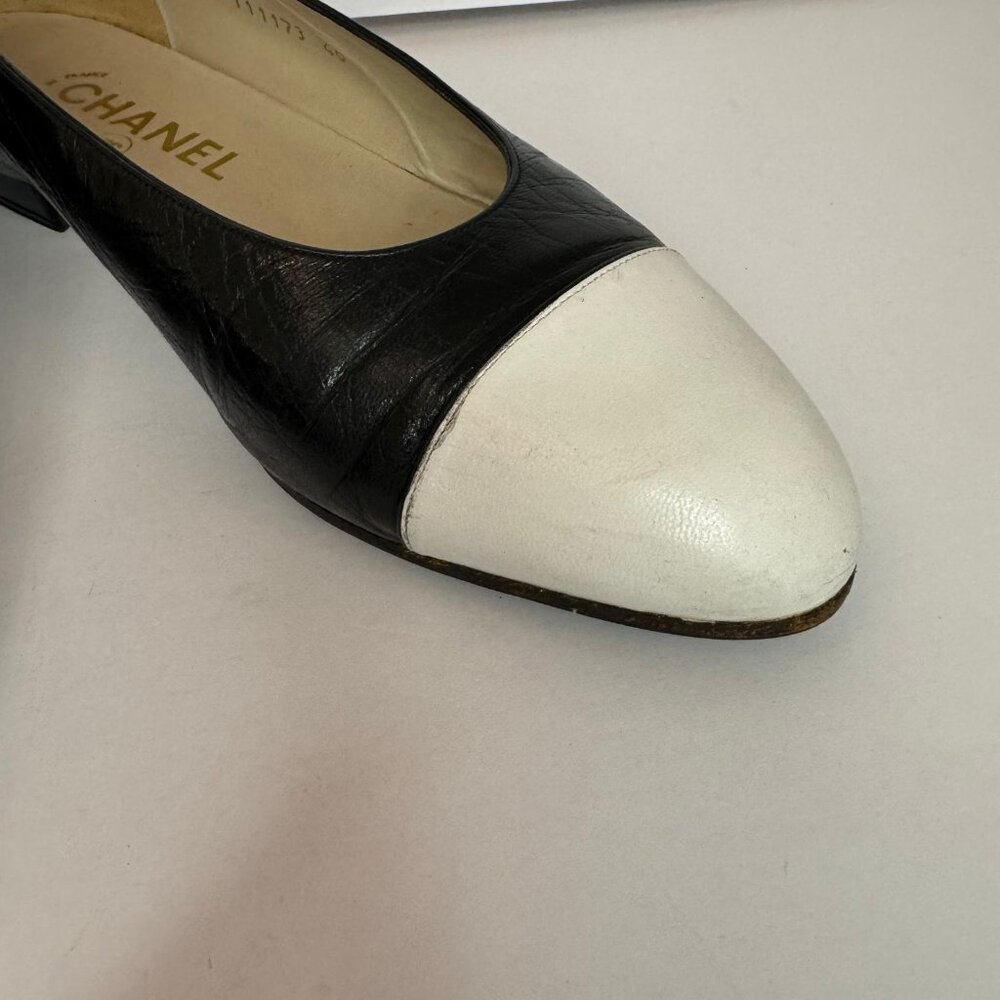 Chanel Mary Janes Ballet Flat - Picture 4 of 16